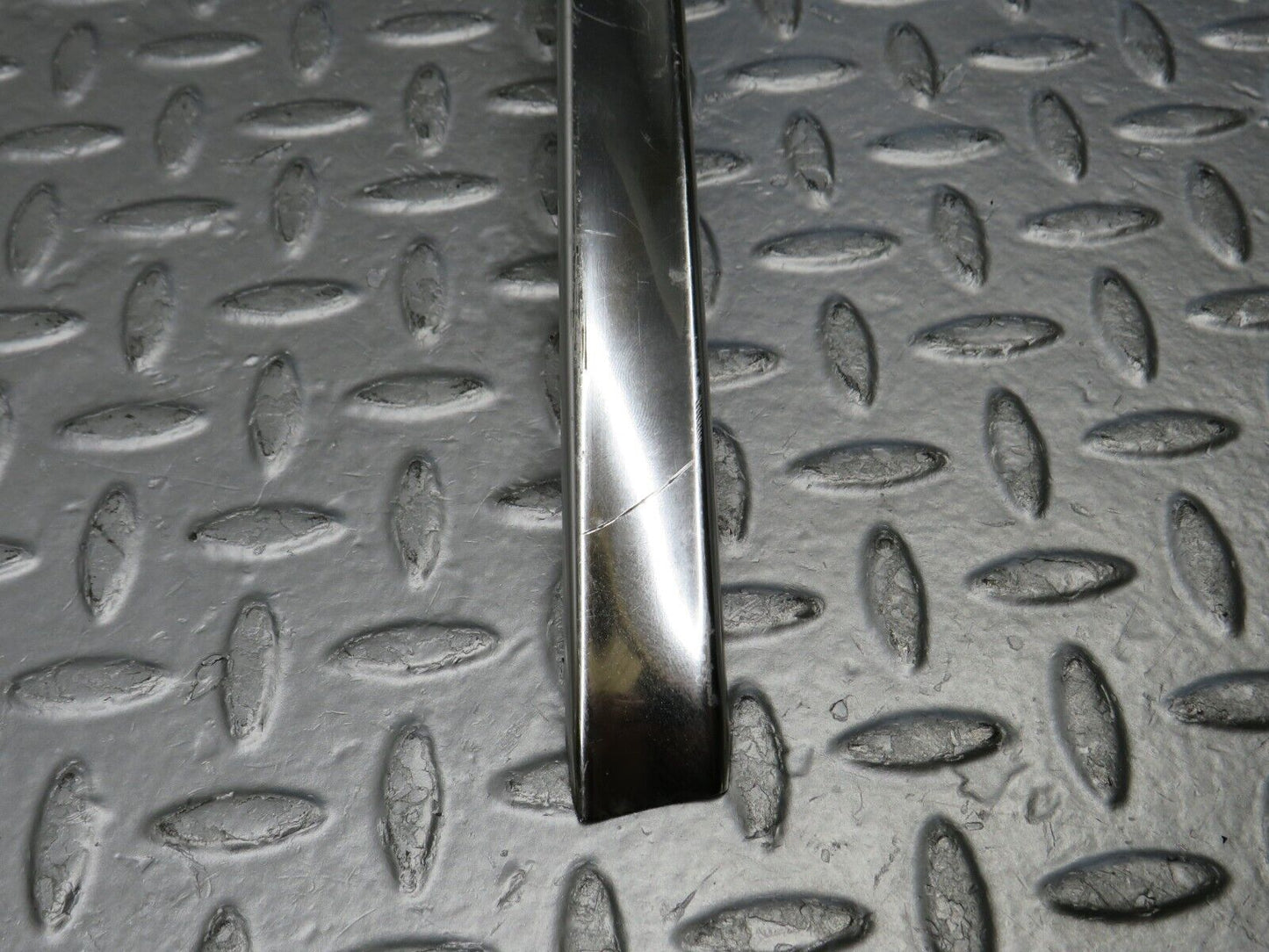 39853 Mercedes-Benz R107 350SL Hardtop Roof Chrome Right Side