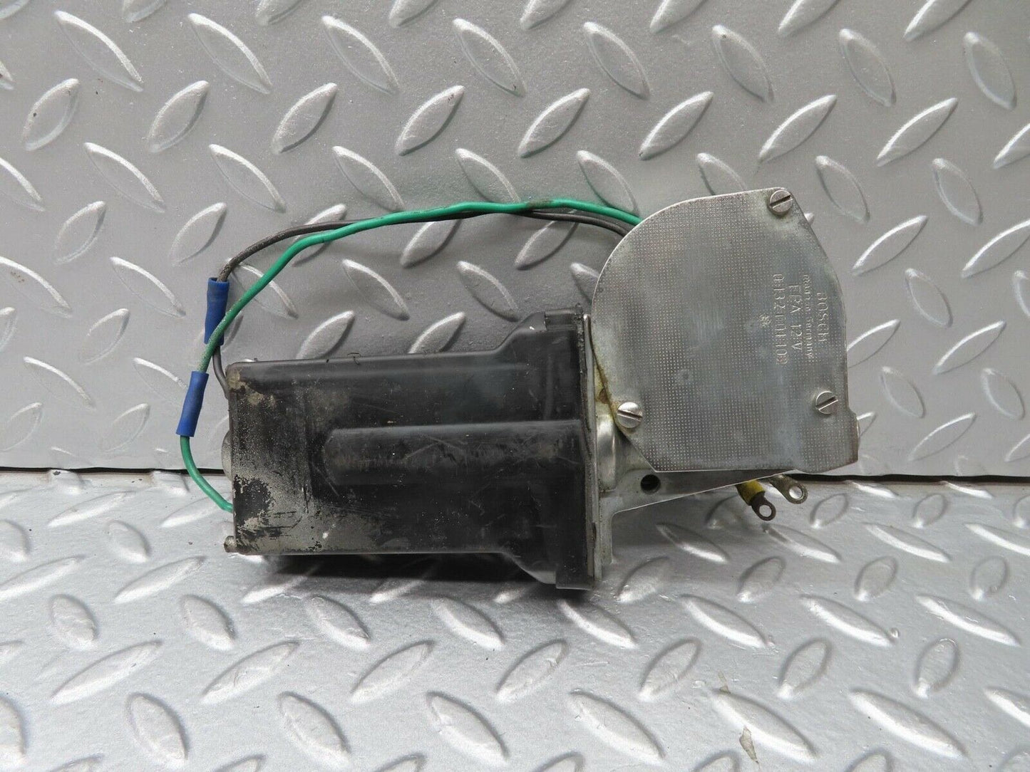 12422 Mercedes-Benz W108 280SE 3.5 Window Regulator Motor Front Right 0132001102