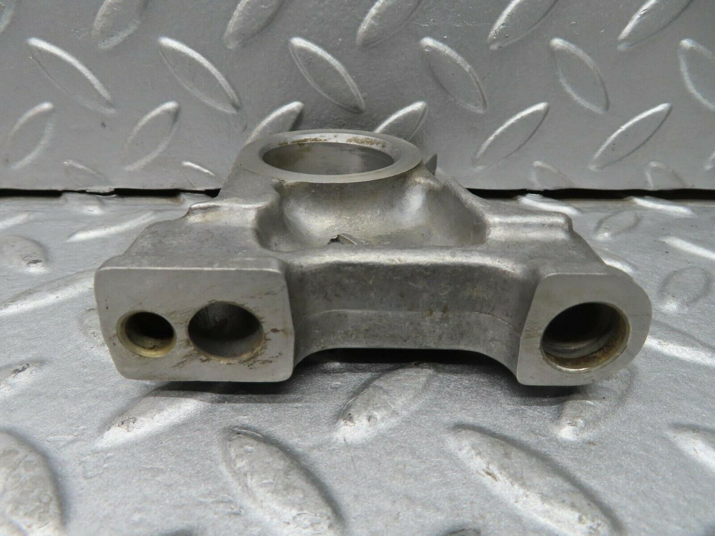 16714 Mercedes-Benz C107 380SLC Camshaft Tower Bearing 1160513610