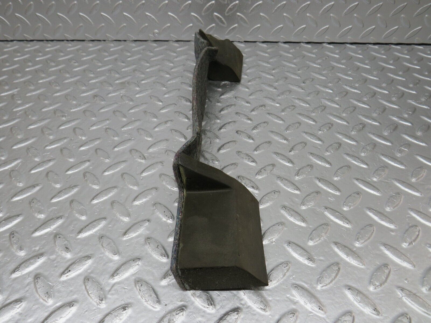 34208 Mercedes-Benz W124 260E Rear Centre Seat Belt Carpet 1248600097
