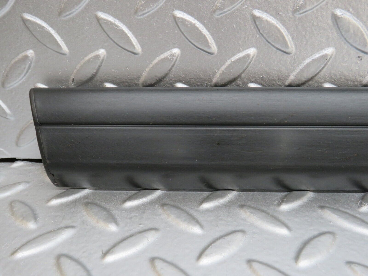33846 Mercedes-Benz W201 190E 2.0L Front Left Door Lower Moulding Trim