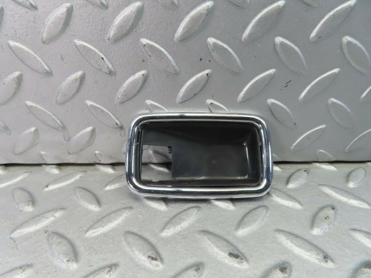 8659 Mercedes-Benz W108 Chrome Frame For Door Opener Left 1087660511