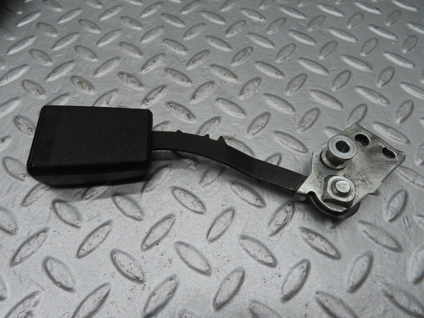 16235 Mercedes-Benz W124 260E Front Right Seat Belt With Buckle 1248600686