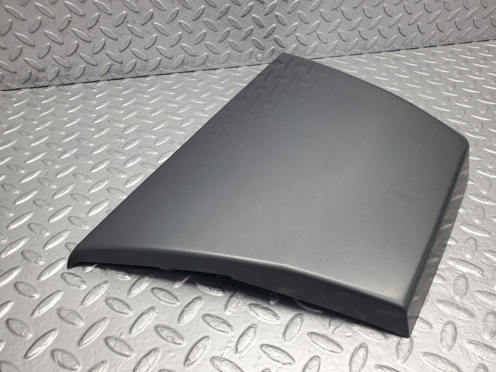 W201 Baby Benz rear right fender wing moulding trim used OEM