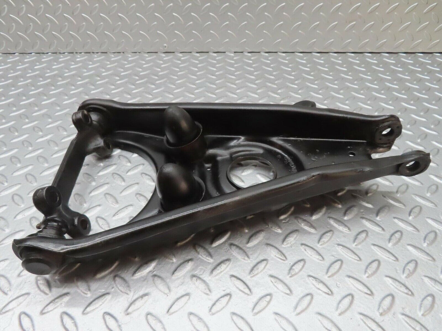 12965 Mercedes-Benz W111 220SE Front Right Lower Control Arm