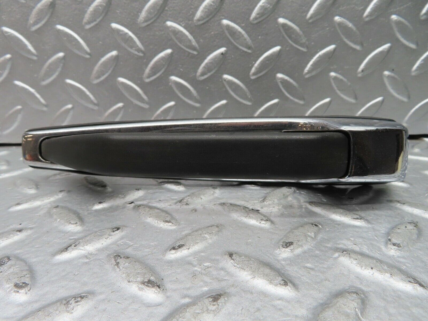 21257 Mercedes-Benz W123 230E Rear Exterior Door Handle 1237600359