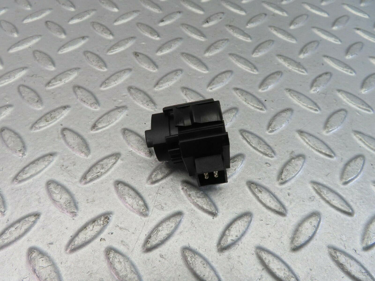 9447 Mercedes-Benz C124 300CE Coupe Gearbox Kickdown Switch