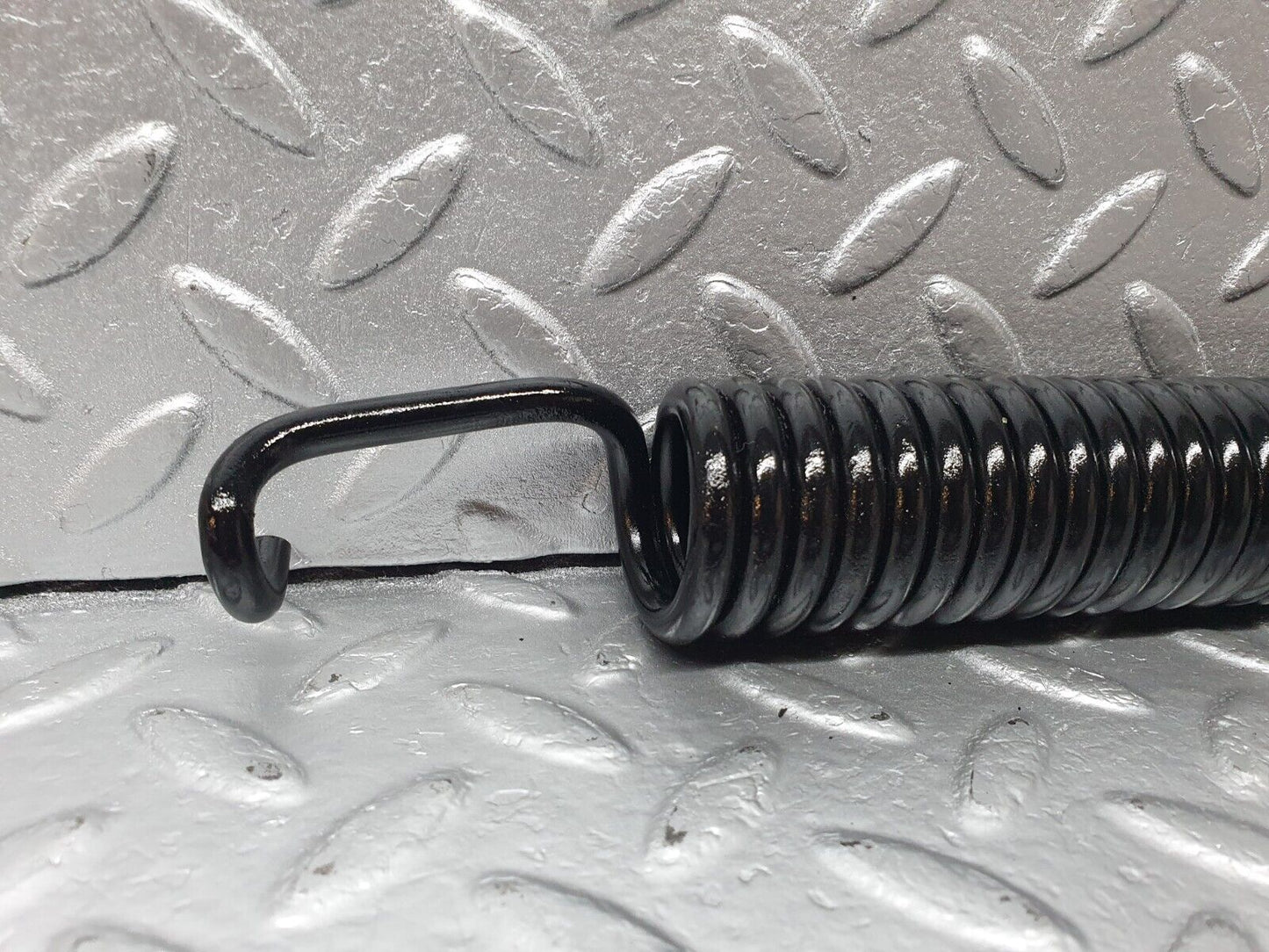 42303 Mercedes-Benz R129 320SL Coupe Bonnet Hinge Spring
