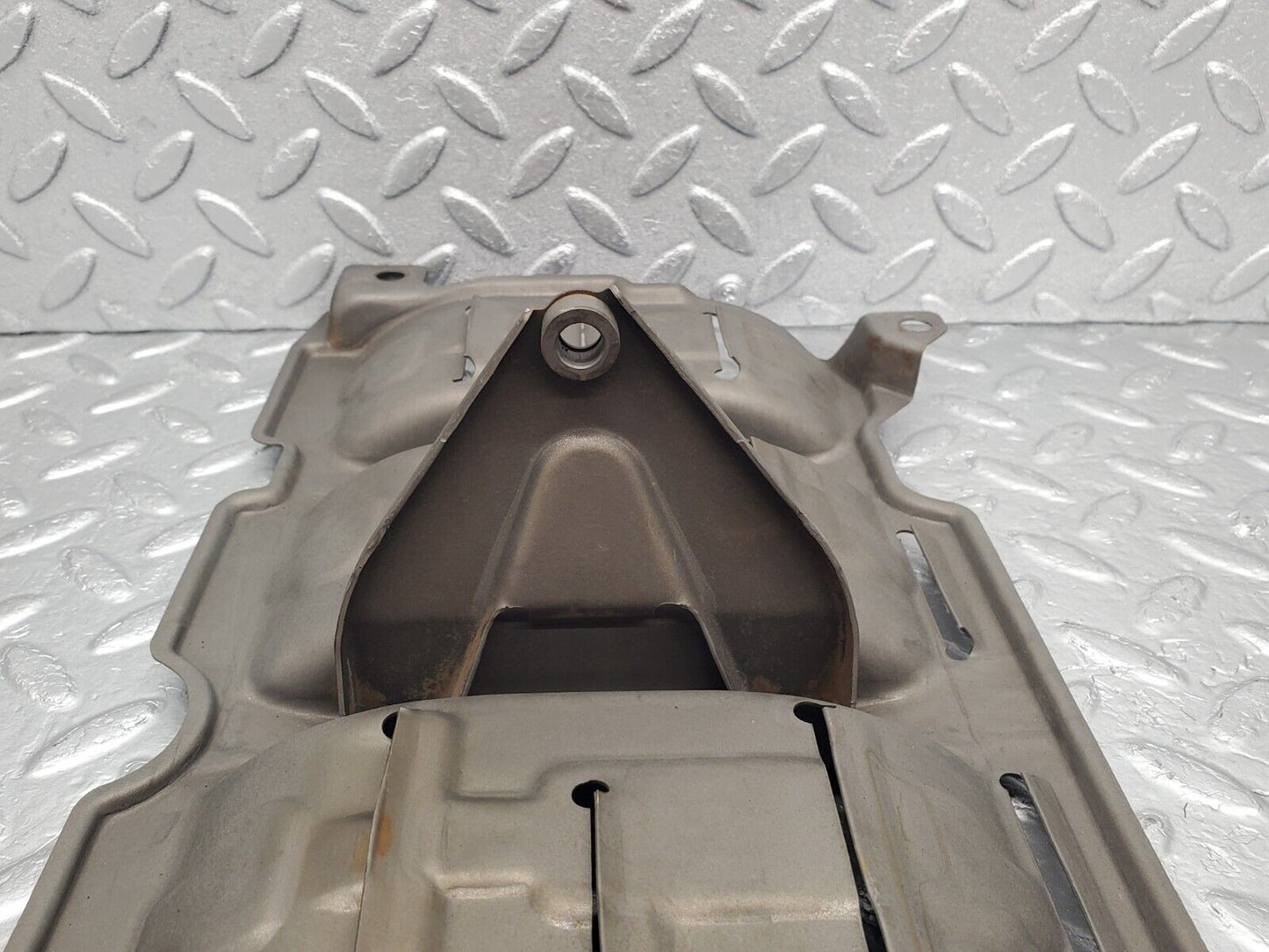 46316 Mercedes-Benz W124 280E Oil Sump Splash Guard Baffle Plate