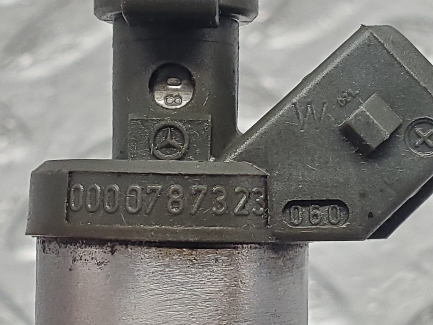 47465758