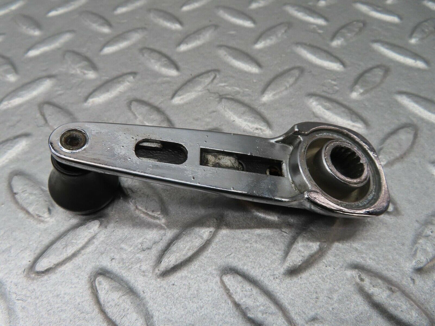 12762 Mercedes-Benz W111 220SE Window Lifter Crank Handle