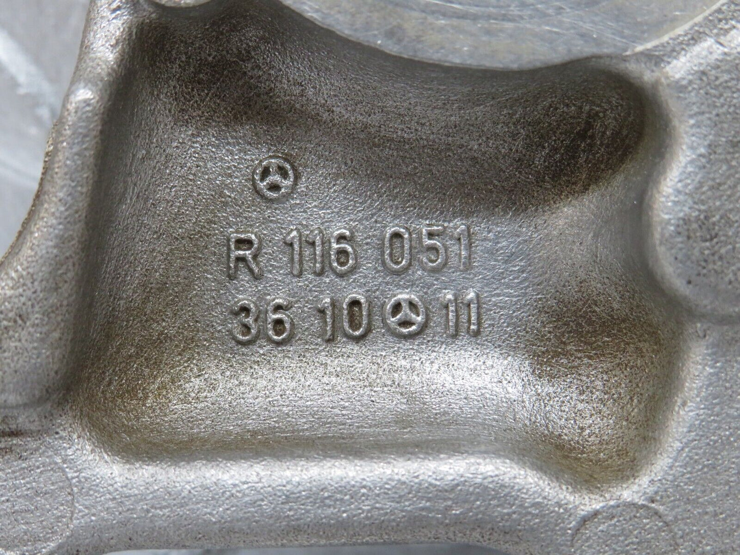 34622 Mercedes-Benz C126 380SEC Coupe Camshaft Tower Bearing 1160513610