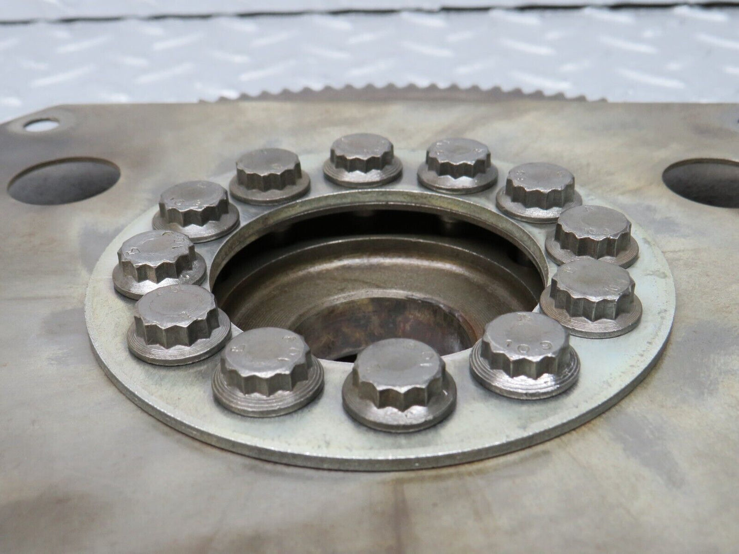40699 Mercedes-Benz W123 300D Flywheel Starter Ring 1100320001