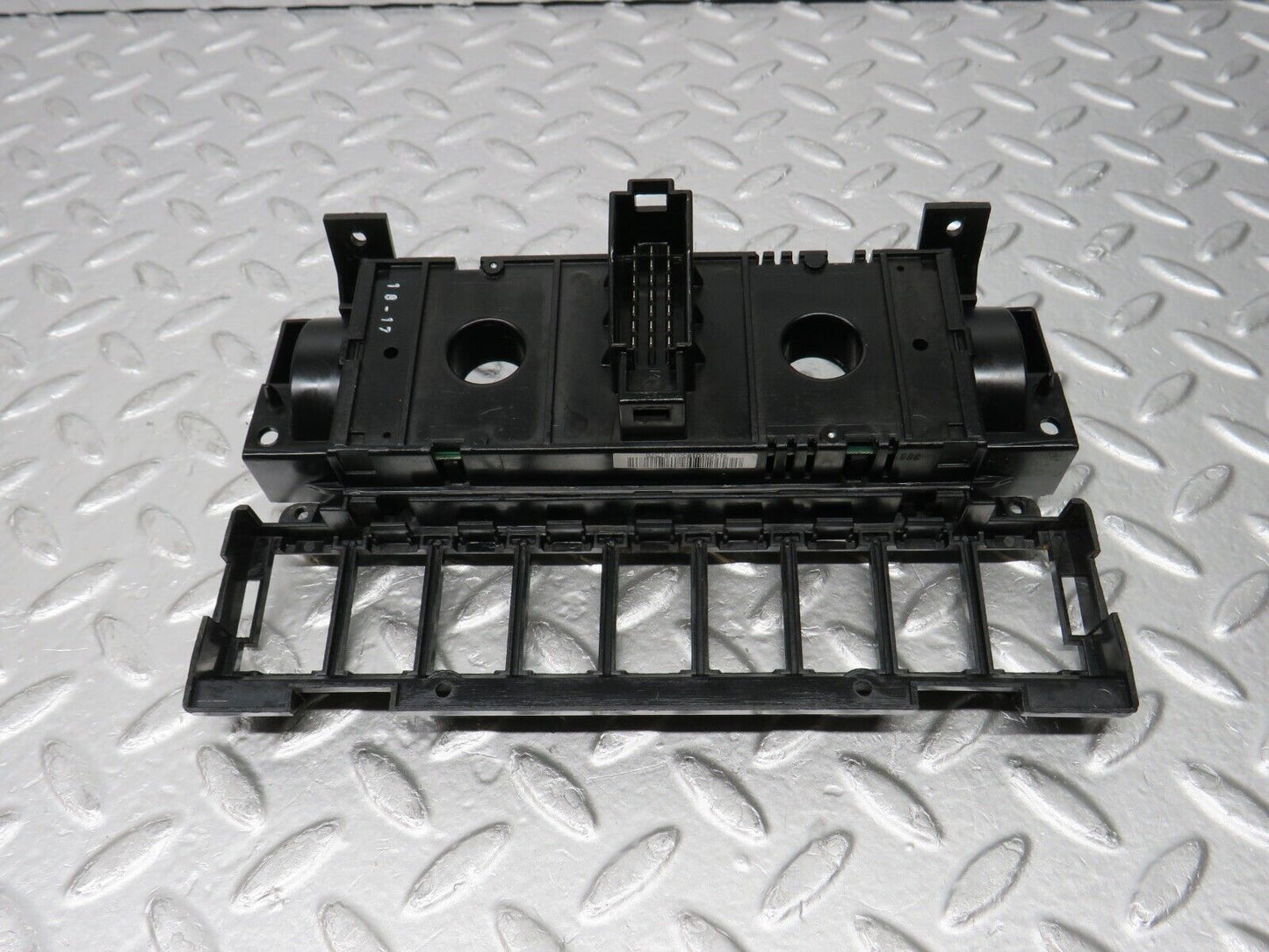 31333 Mercedes-Benz S124 220TE Wagon Heater Control Unit Panel 1248303885