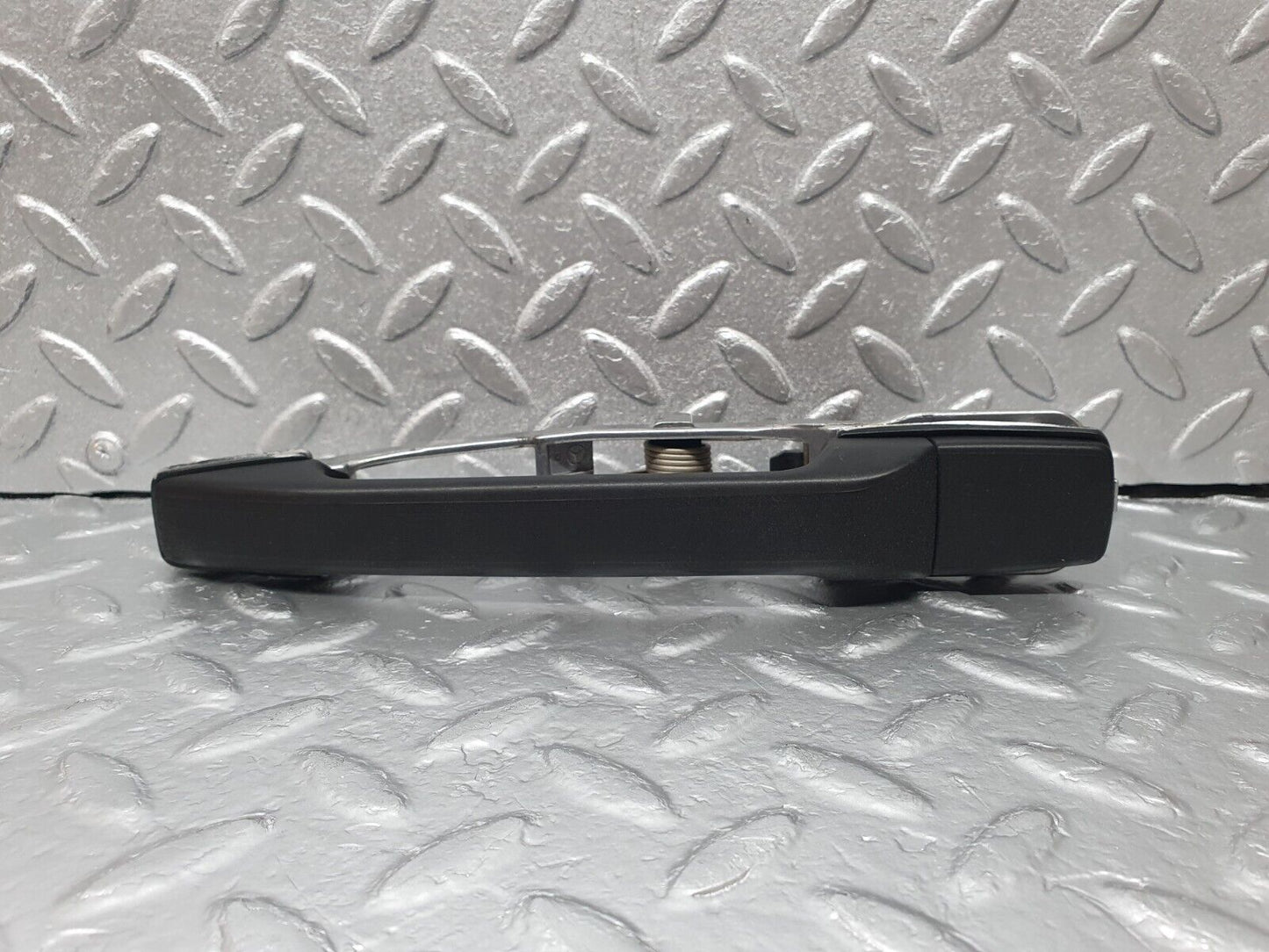 42780 Mercedes-Benz W201 190 2.0L Rear Right Door Exterior Handle