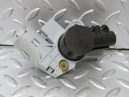 34897 Mercedes-Benz W210 320E Battery Positive Cable Connector 0055463937