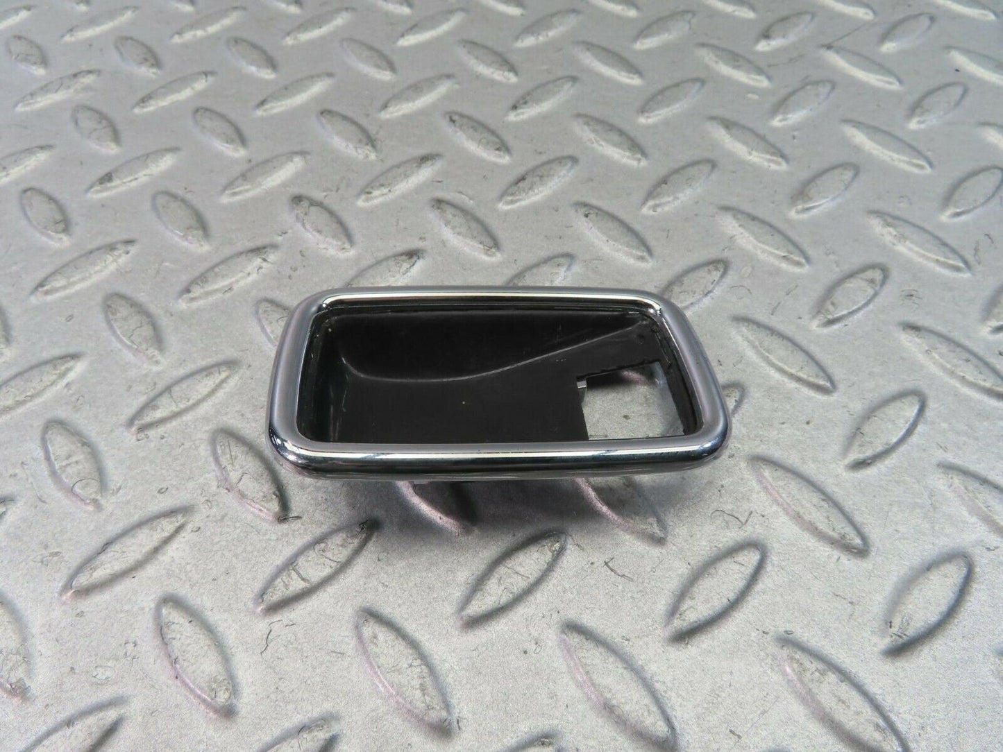 8652 Mercedes-Benz W108 Chrome Frame For Door Opener Right 1087660611