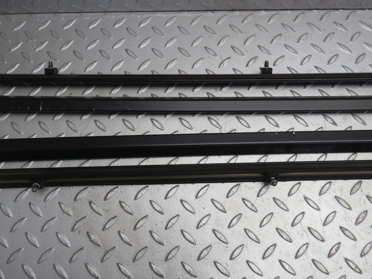 31498 Mercedes-Benz S124 220TE Wagon Roof Rack Rails Pair
