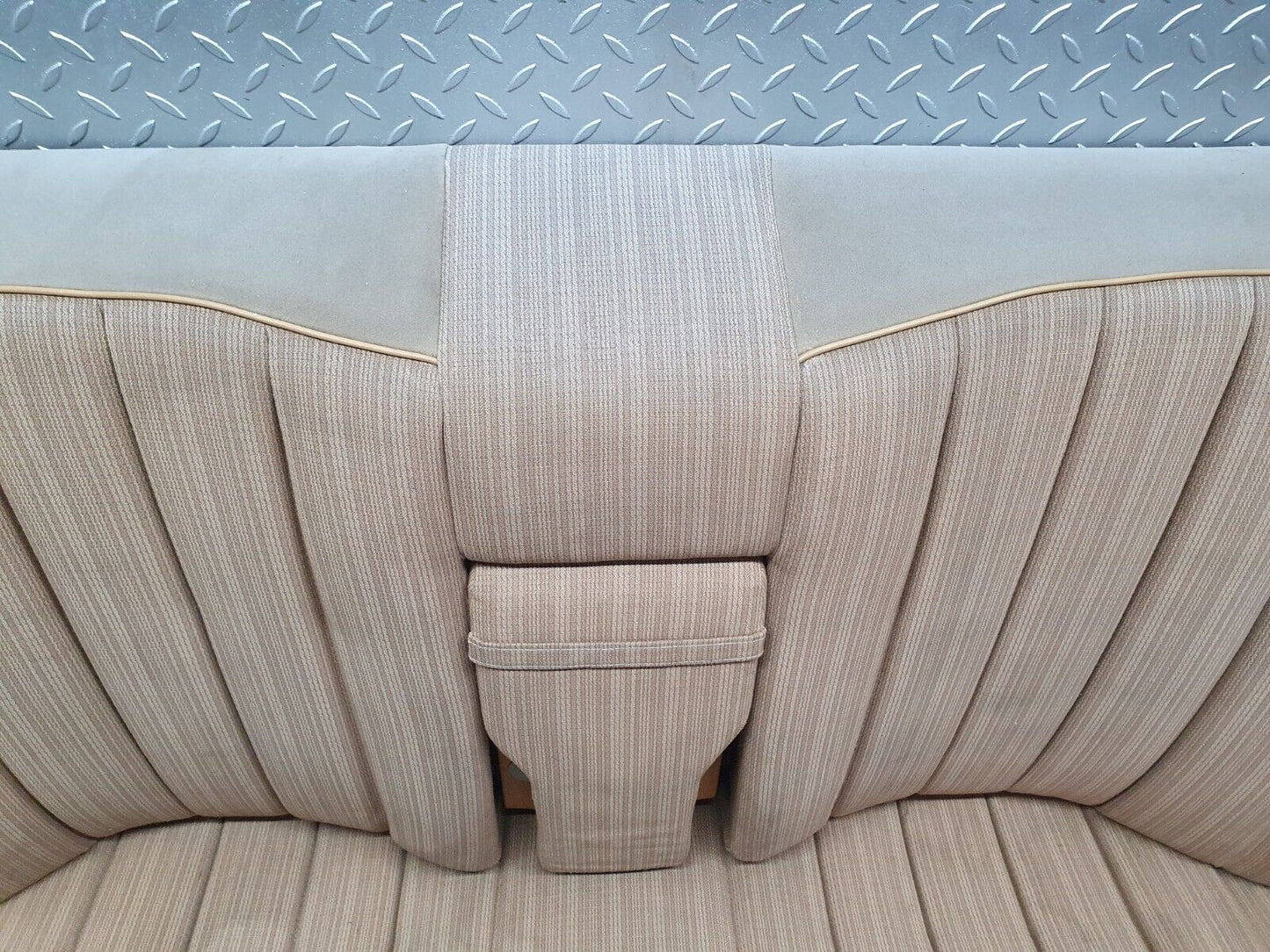 41373 Mercedes-Benz W124 200E Rear Seat Palomino 1249200016 1249200050