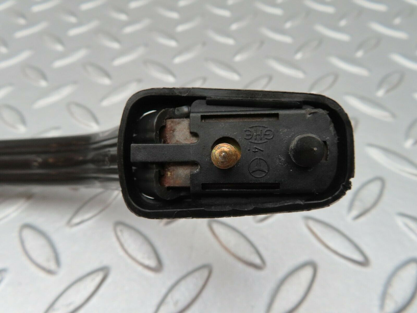 3875 Mercedes-Benz S123 200T Wagon Interior Roof Grab Handle Front