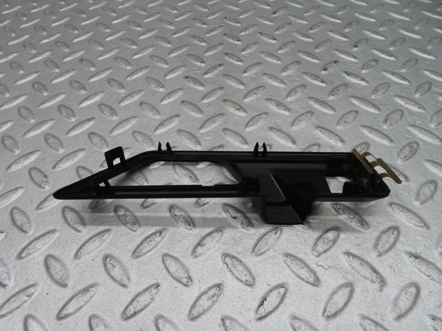 16245 Mercedes-Benz W124 260E Door Opener Frame Front Left