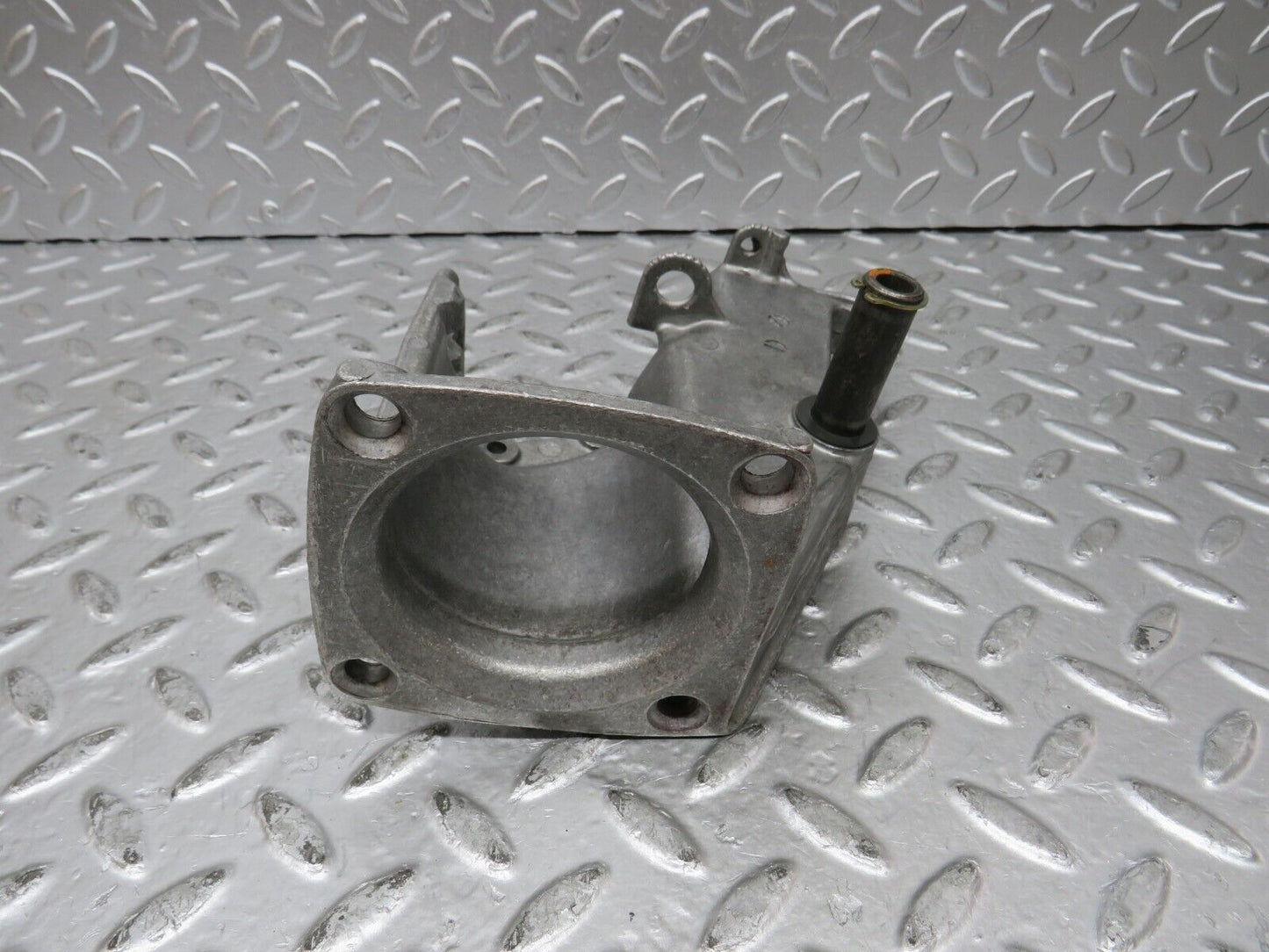 27188 Mercedes-Benz W123 280E Brake Pedal Bracket 1232900219