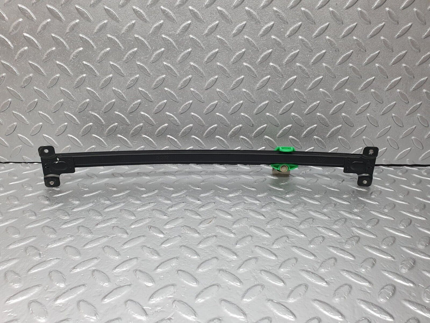 41964 Mercedes-Benz W202 C200 Front Right Door Window Channel