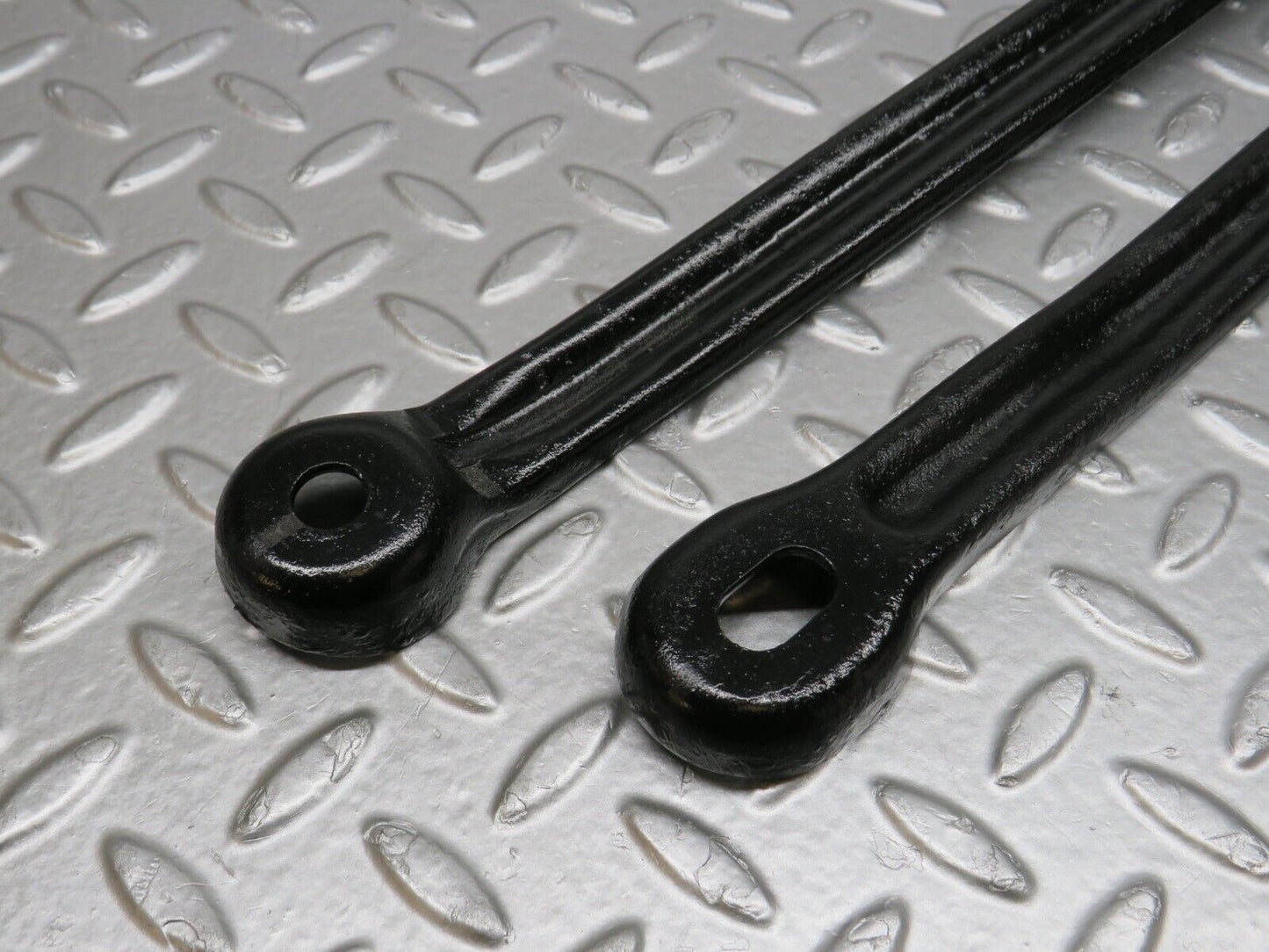 38582 Mercedes-Benz R129 280SL Coupe Front Suspension Anti Roll Bar Support Bar 2x