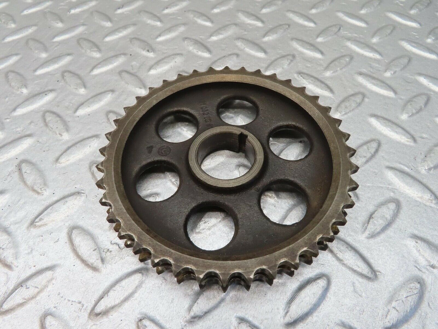 12891 Mercedes-Benz W111 220SE Camshaft Timing Gear 1210520201