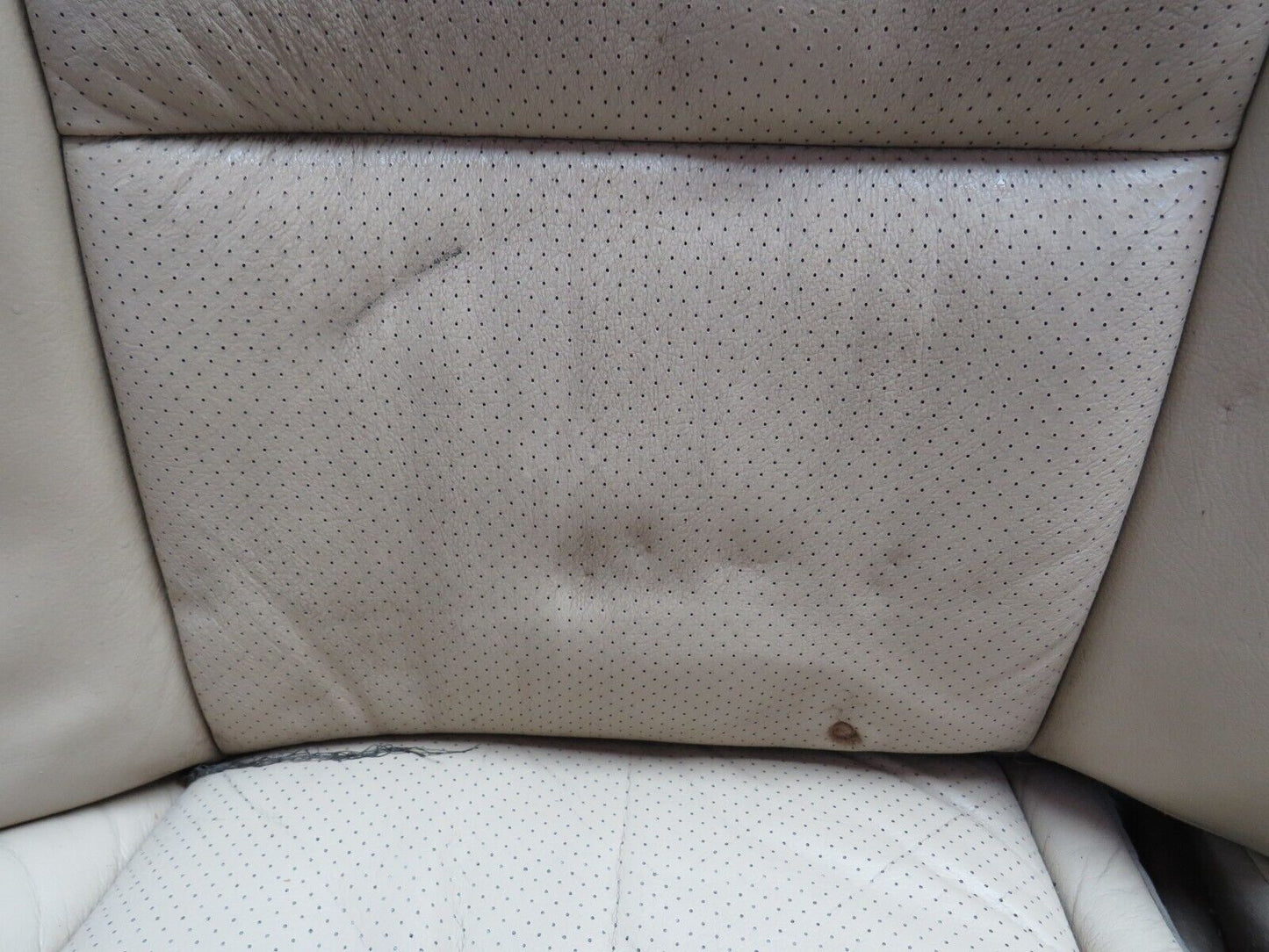 42910 Mercedes-Benz W201 Rear Seat Leather Beige