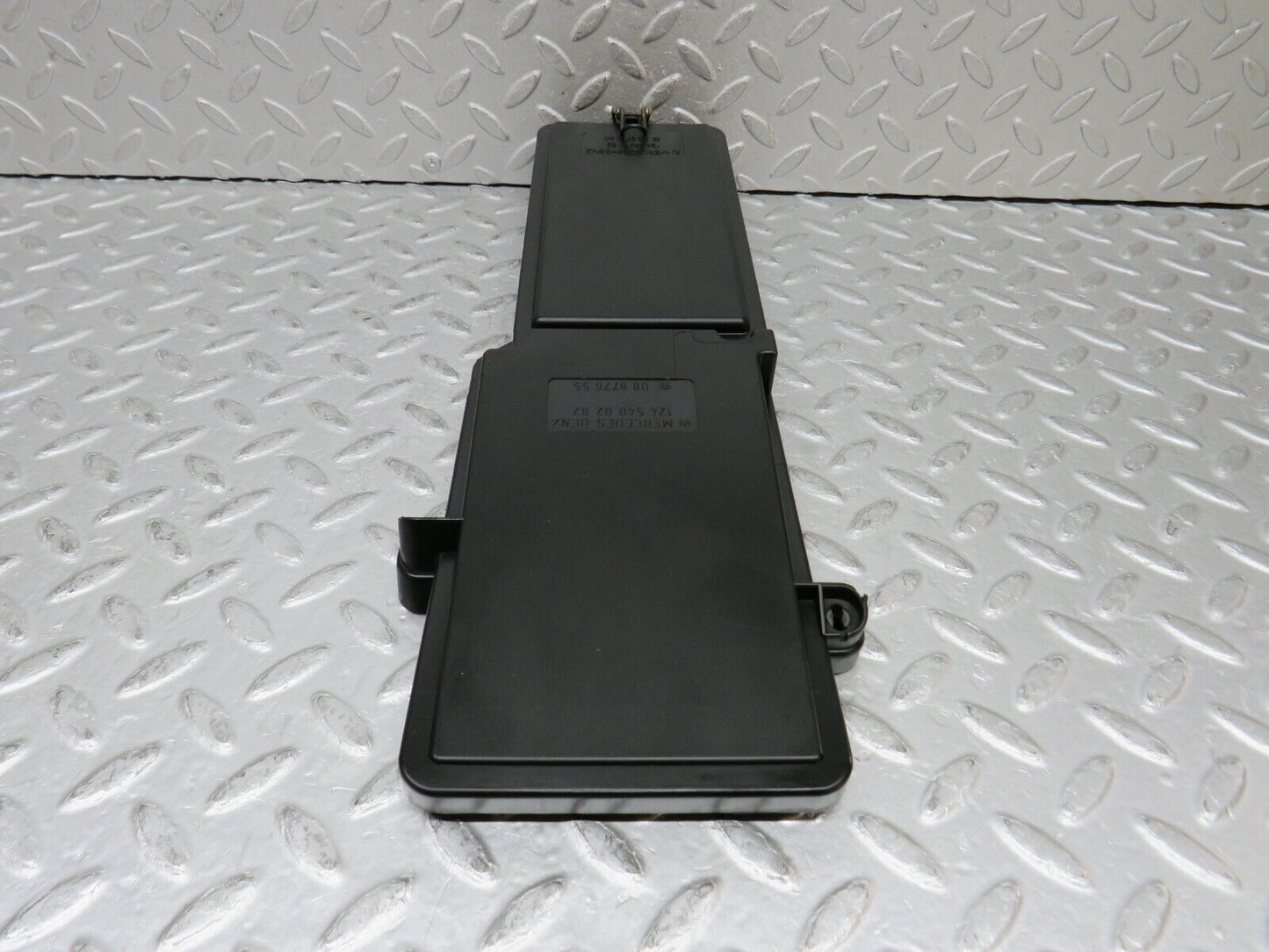 37959 Mercedes-Benz A124 320E Cabriolet Fuse Box Lid 1245452700 1245400282 1245400182