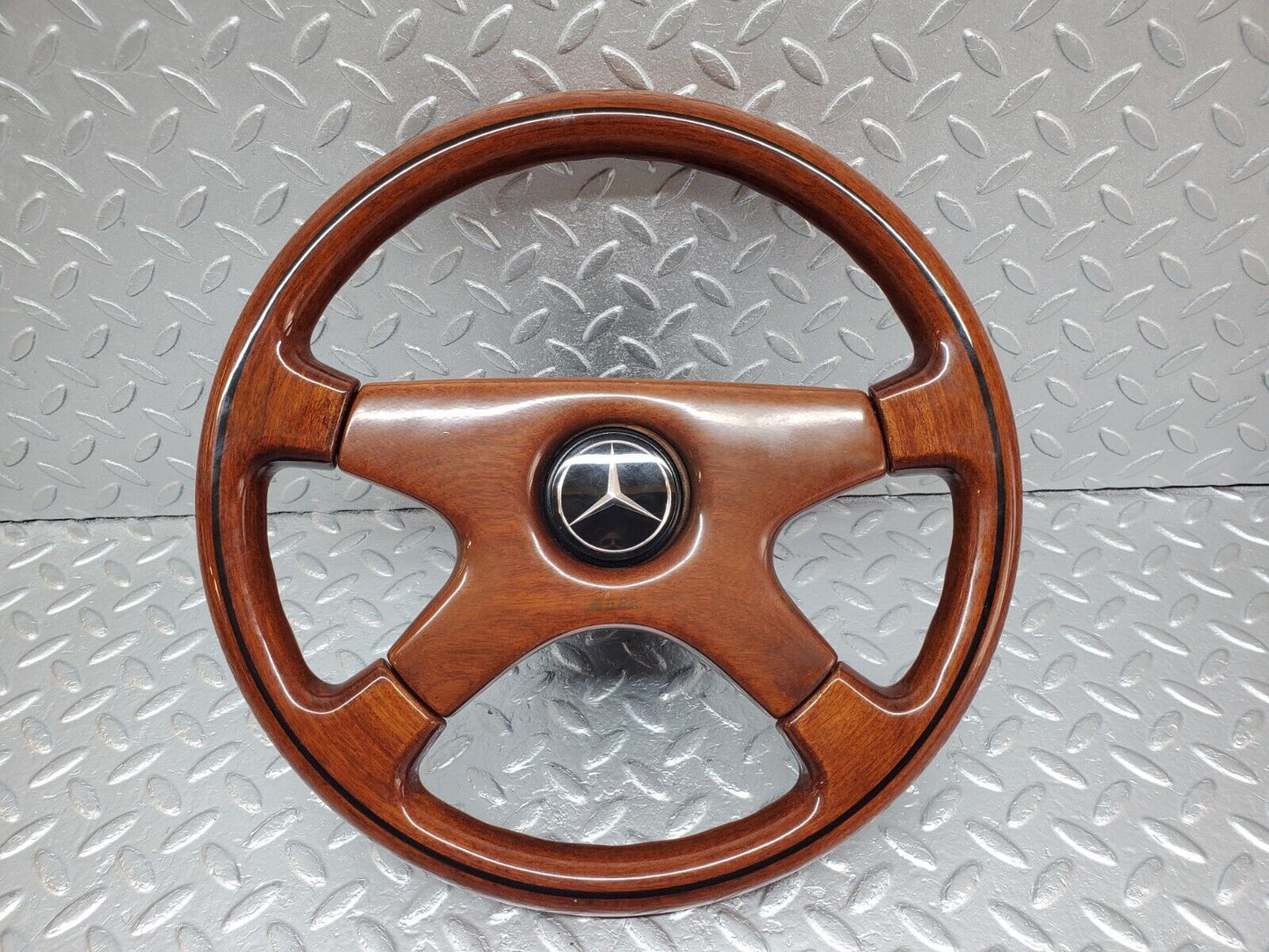45710 Mercedes-Benz W126 420SE Steering Wheel Wood Finish DBA