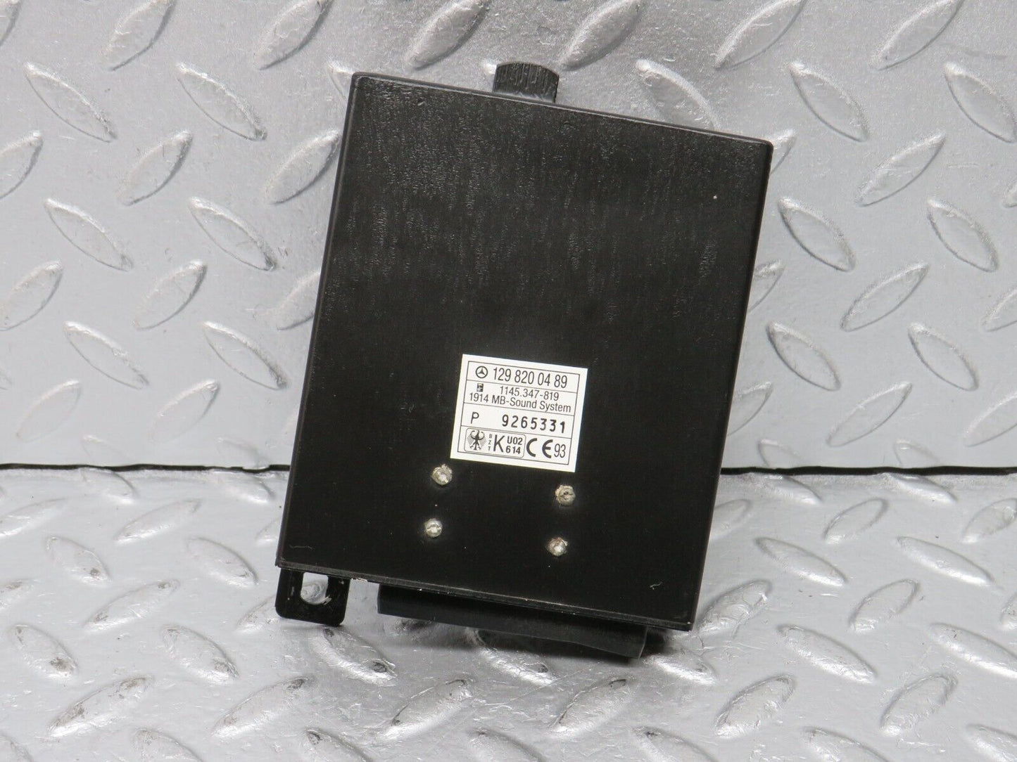 38386 Mercedes-Benz R129 280SL Coupe Audio Amplifier Control Unit 1298200489