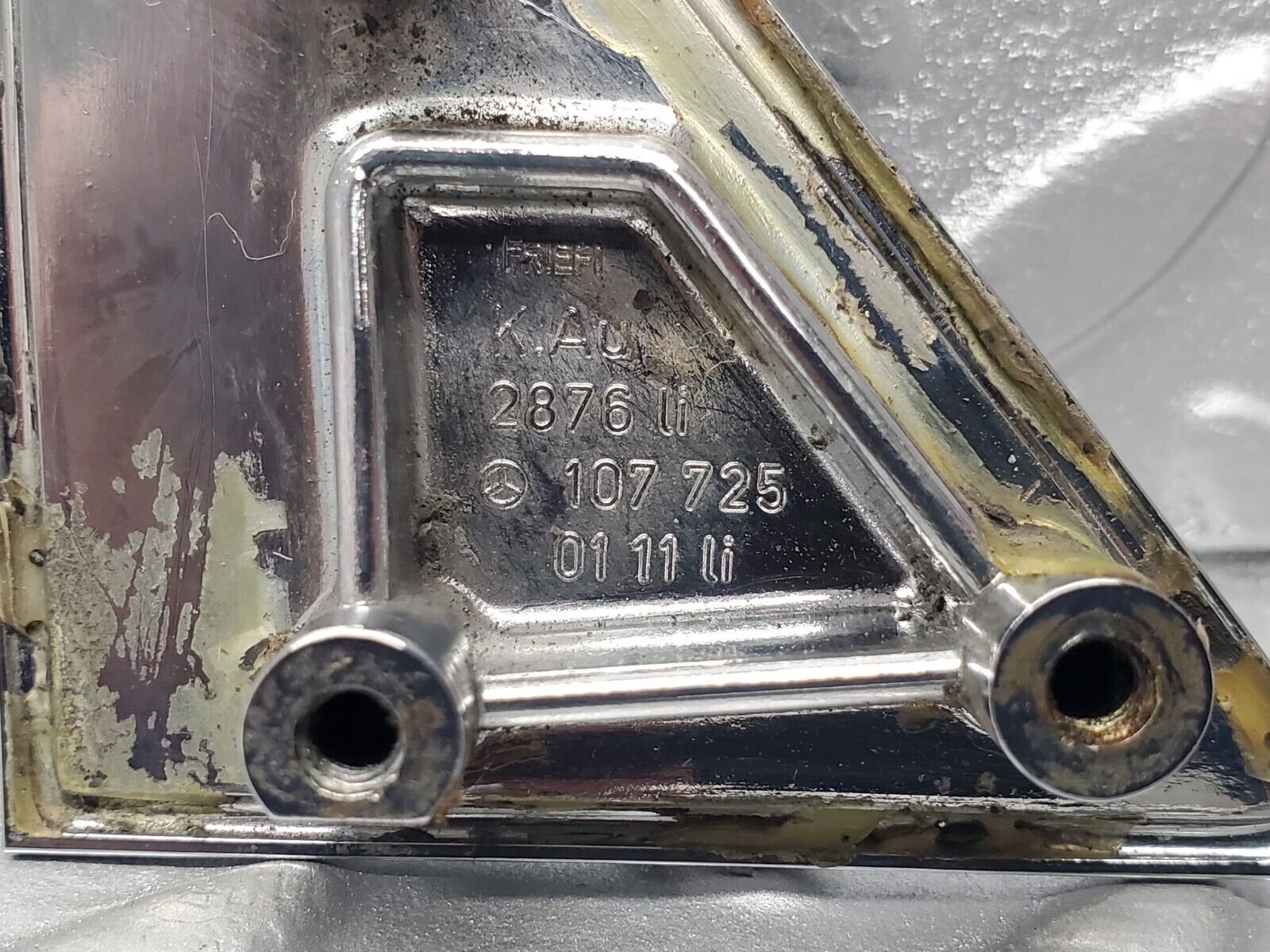 44389122