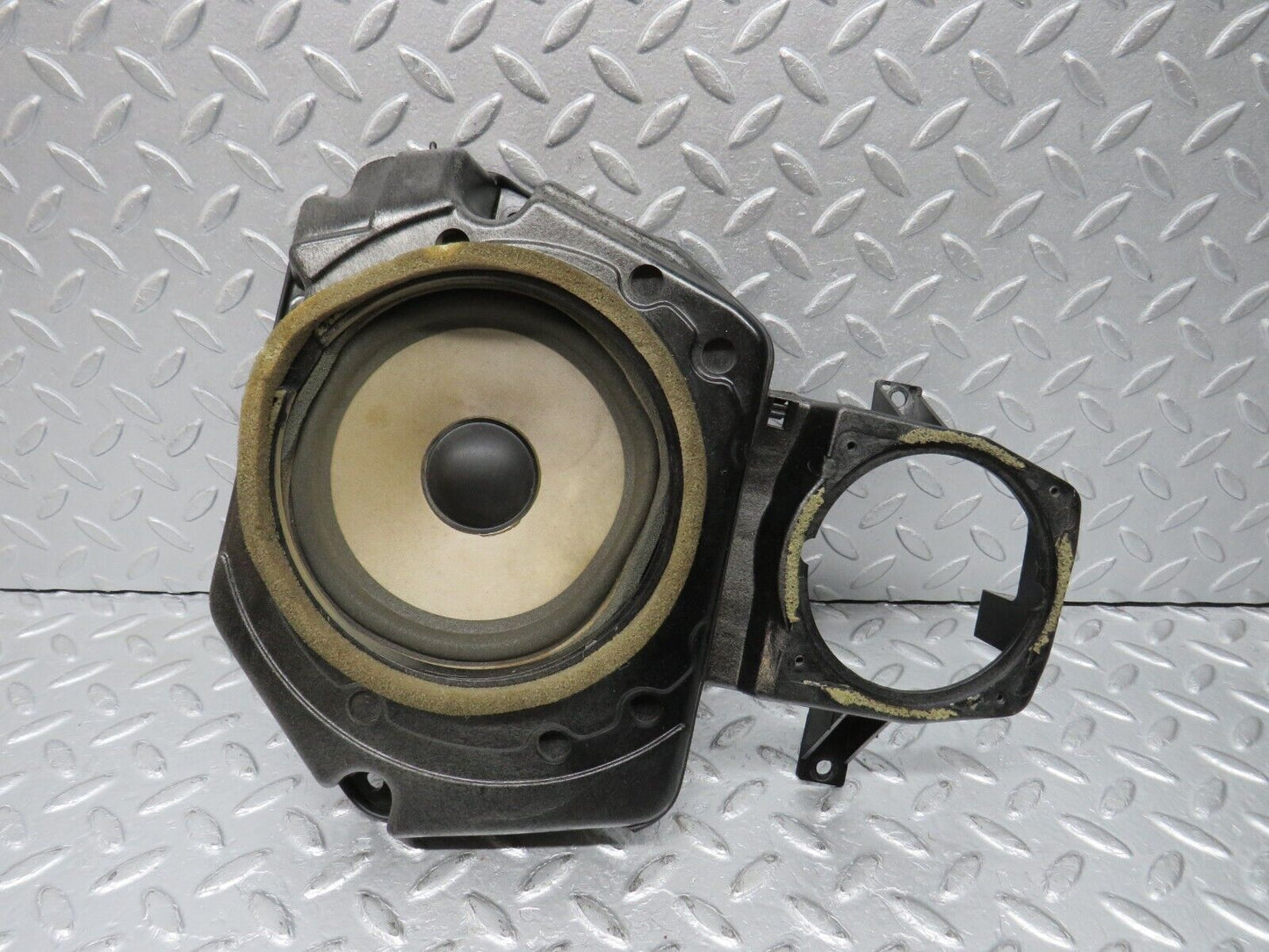 38445 Mercedes-Benz R129 280SL Coupe Left Door Speaker 1298200902