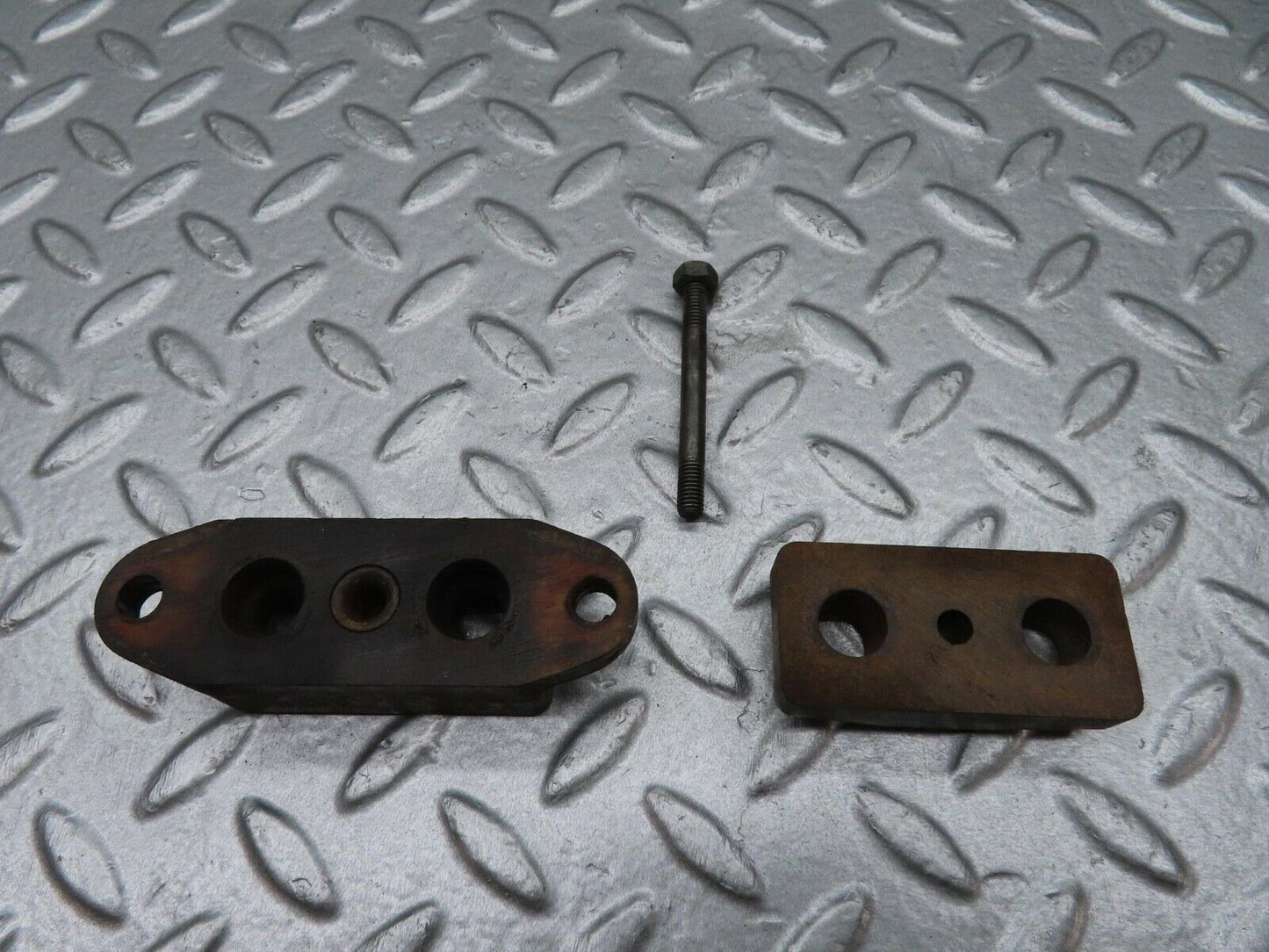 12839 Mercedes-Benz W111 220SE Fuel Injector Bracket