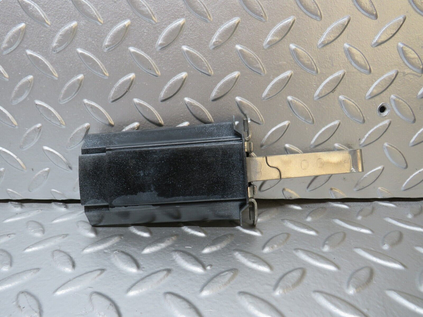 30264 Mercedes-Benz W124 230E Door Safety Check Strap