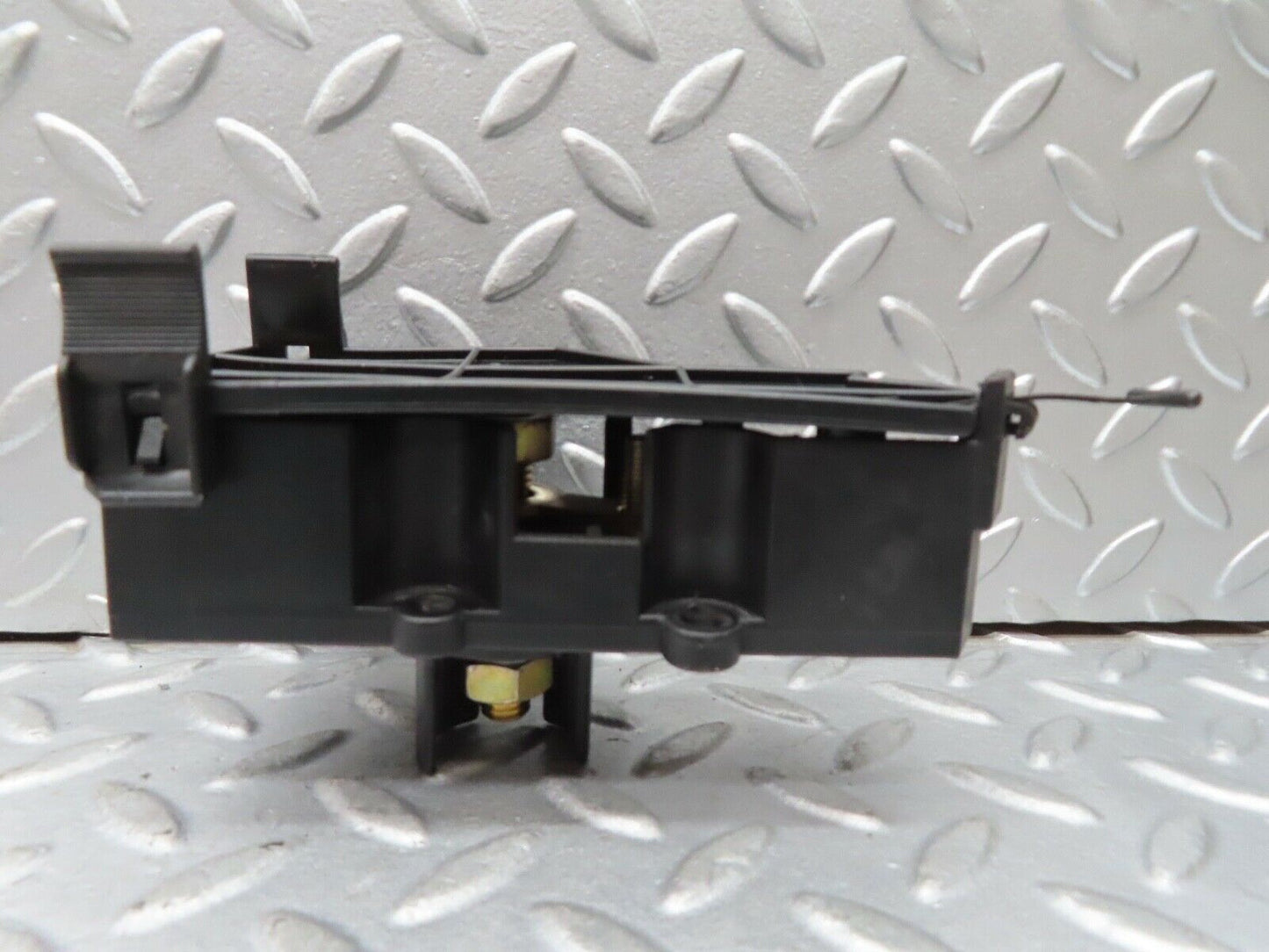 17263 Mercedes-Benz R129 300SL Coupe Cable Wire Distributor Connector