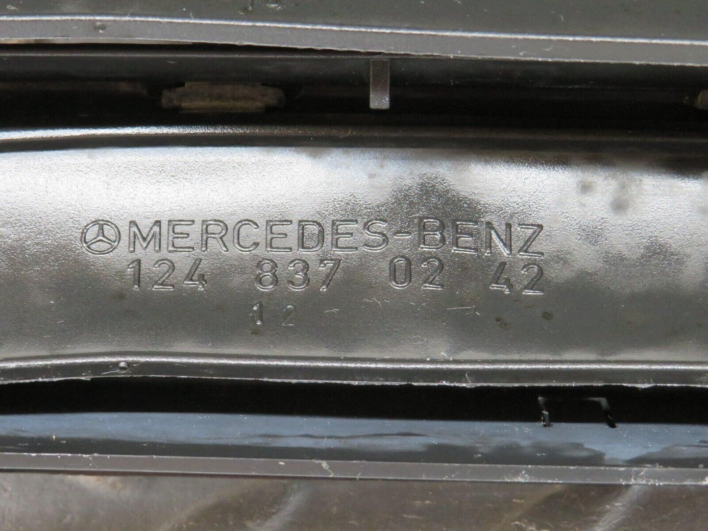 38270 Mercedes-Benz R129 280SL Coupe Air Intake Vent 1248370230