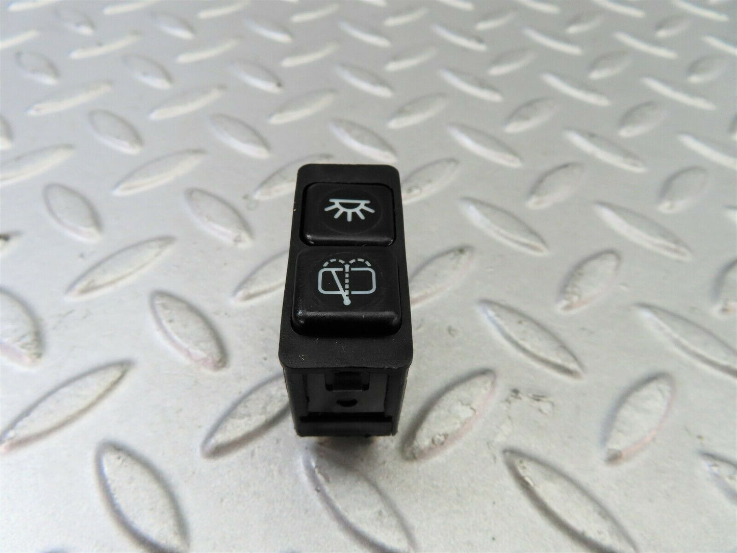 7650 Mercedes-Benz S123 230TE Wagon Rear Wiper And Light Switch 0018203510