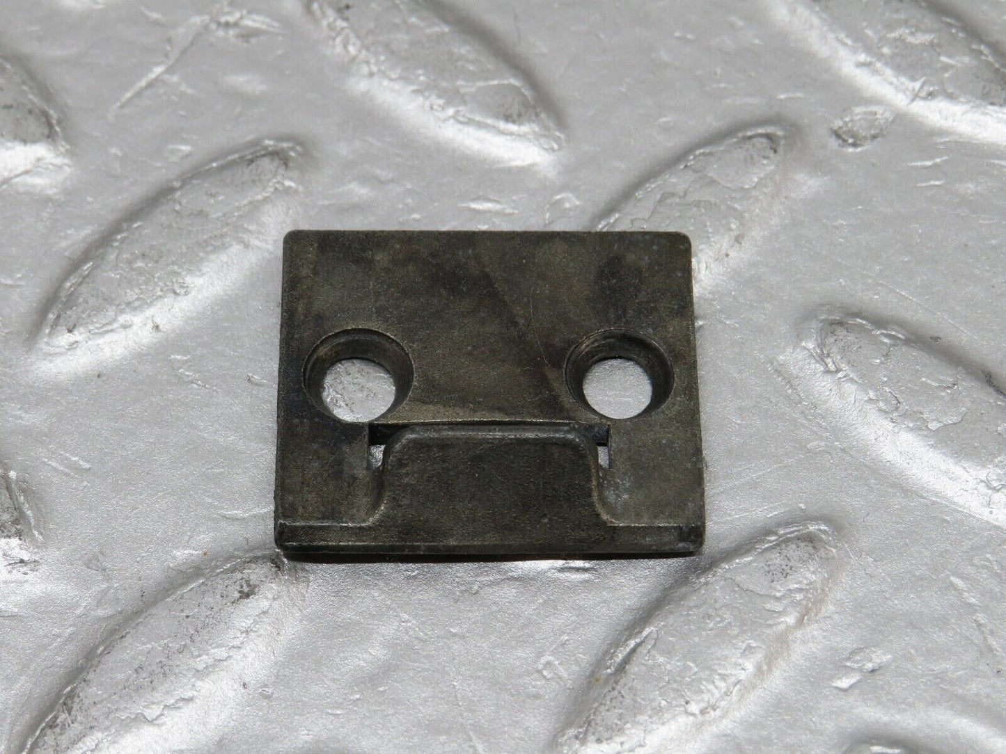 37561 Mercedes-Benz W109 300SEL Glove Box Door Lock Latch
