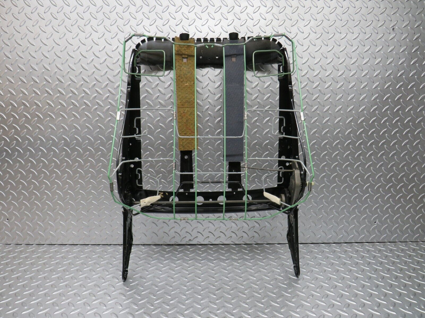30454 Mercedes-Benz W124 230E Front Right Driver Seat Backrest