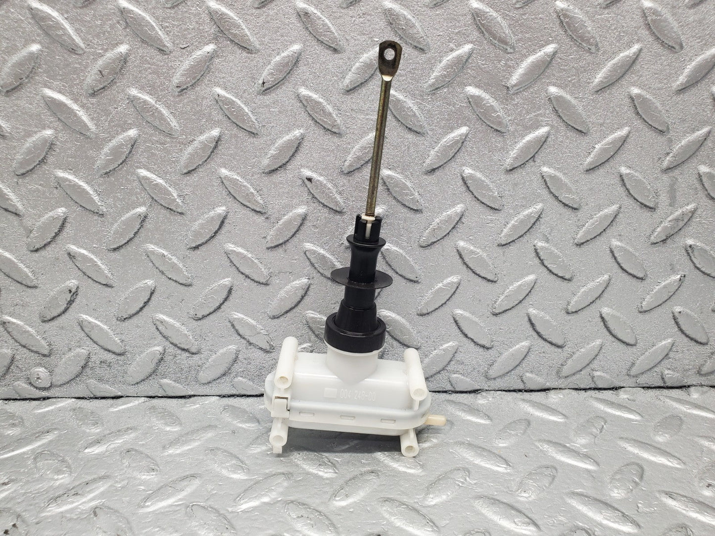 W201 Baby Benz rear left door lock vacuum actuator used OEM