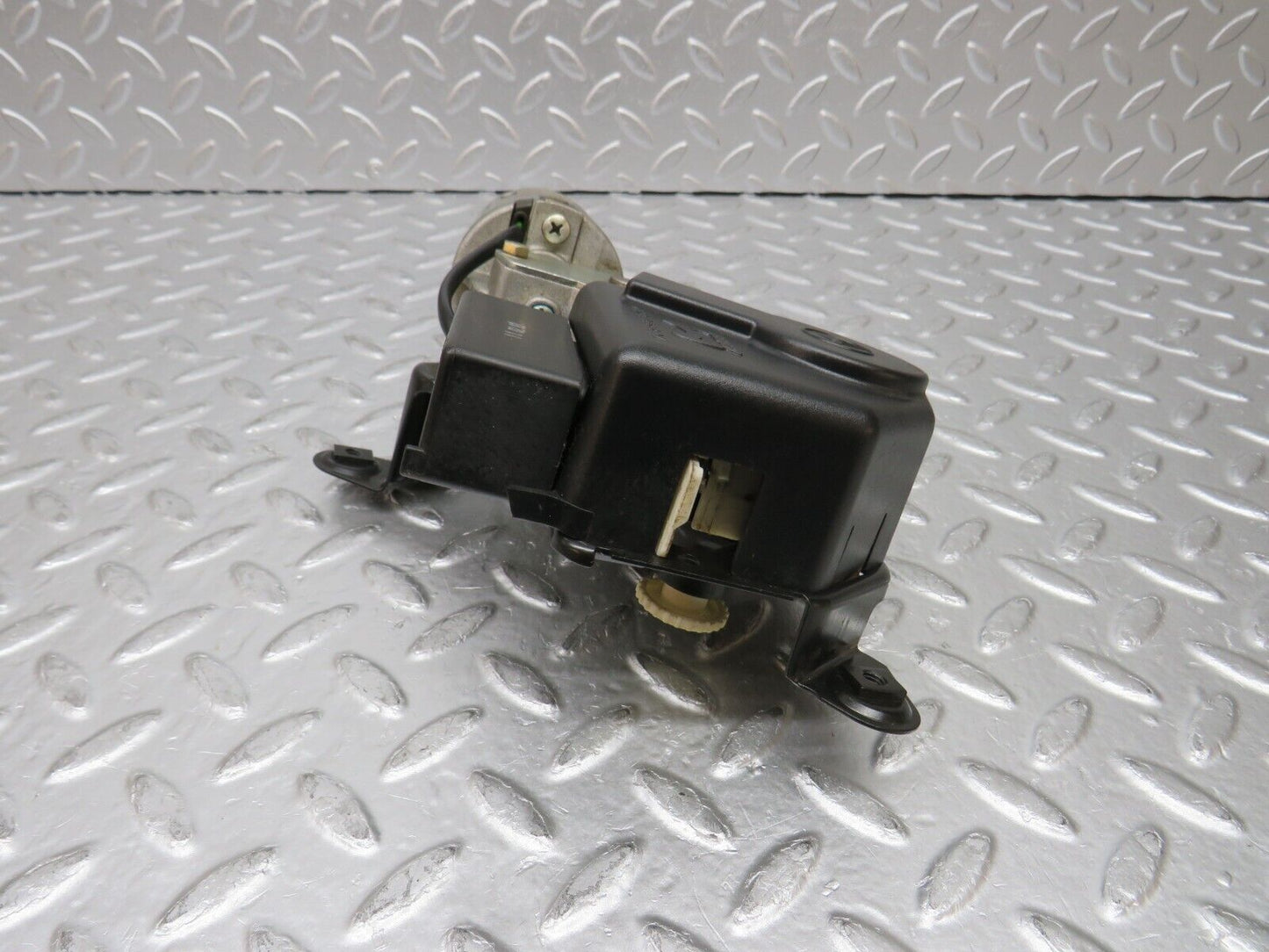 31354 Mercedes-Benz S124 220TE Sunroof Motor Webasto With Relay 1247800507 1248210047
