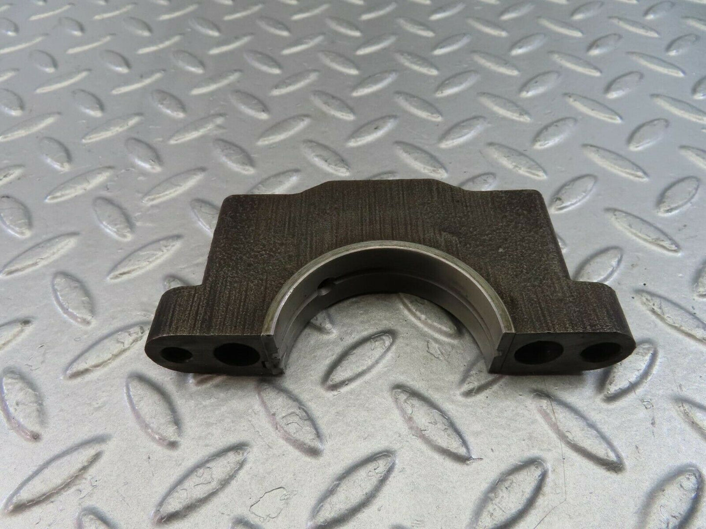 9876 Mercedes-Benz C123 280CE Coupe Crankshaft Bearing Holder Block 1080110211