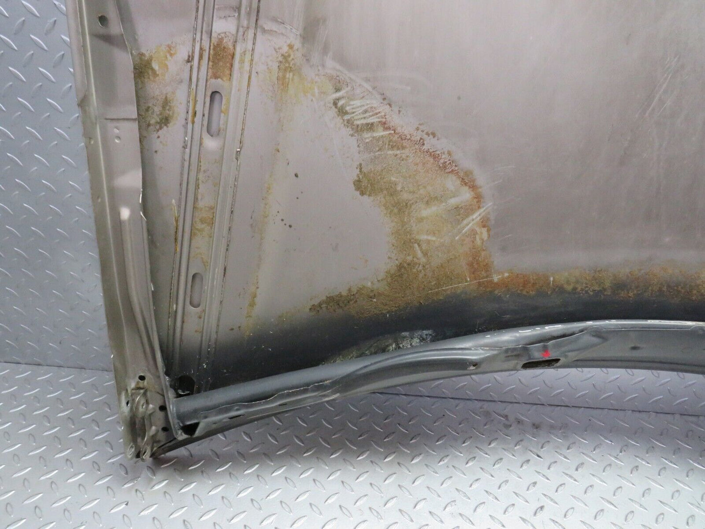 33839 Mercedes-Benz W201 190E 2.0L Bonnet
