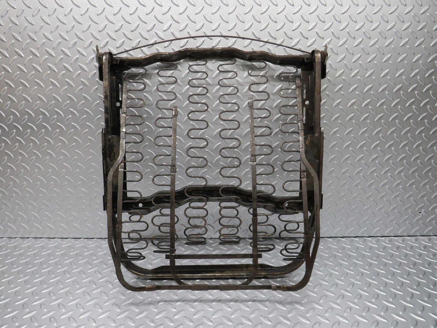 39983 Mercedes-Benz R107 350SL Coupe Front Seat Base