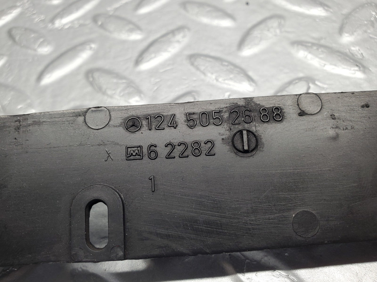 45195053