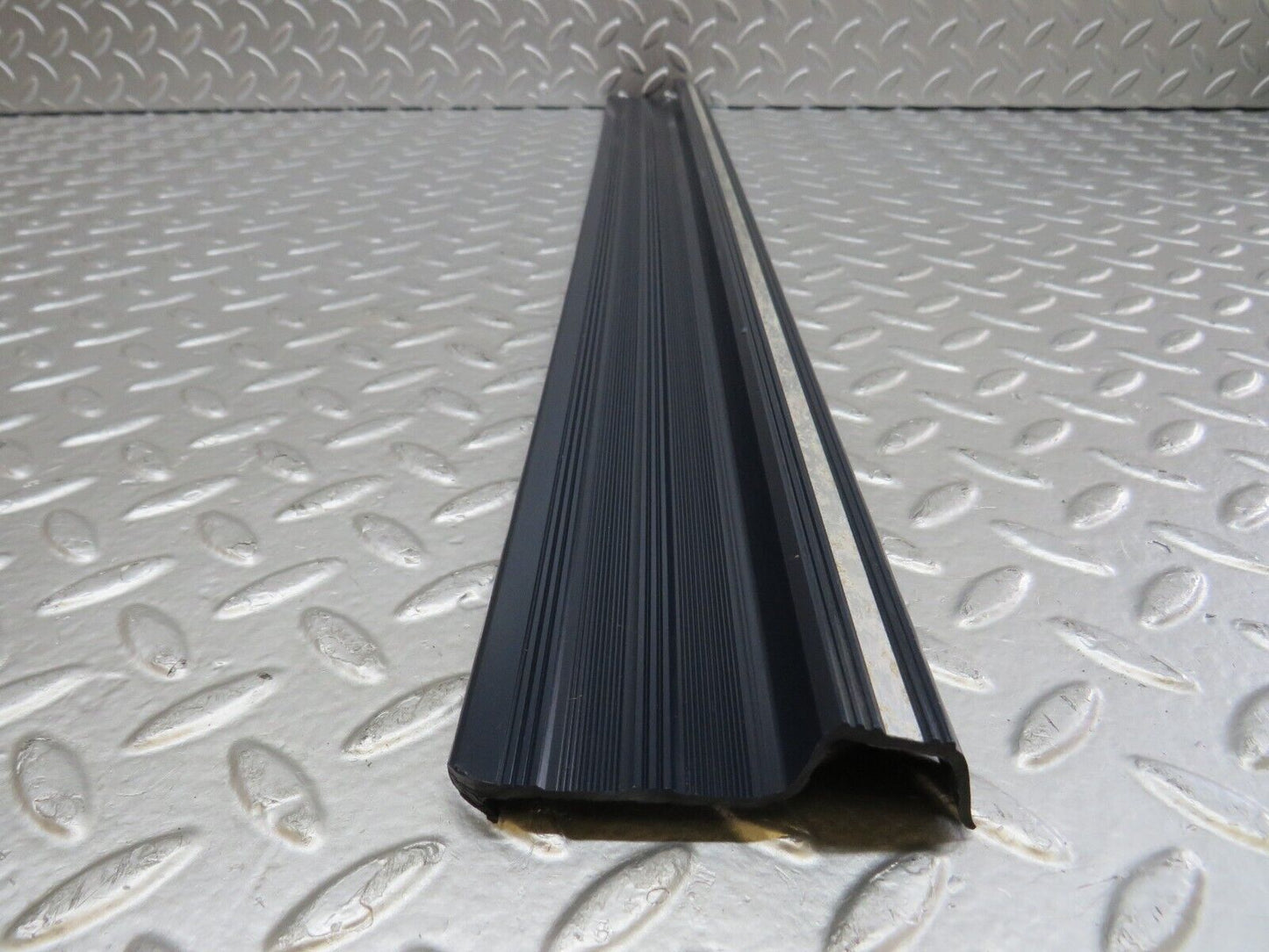 26777 Mercedes-Benz W123 240D Front Left Door Sill Trim Blue