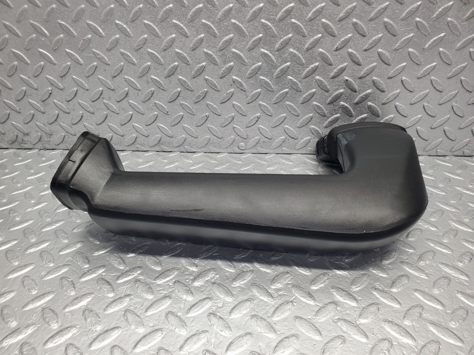 W201 Baby Benz air duct pipe hose left side used OEM